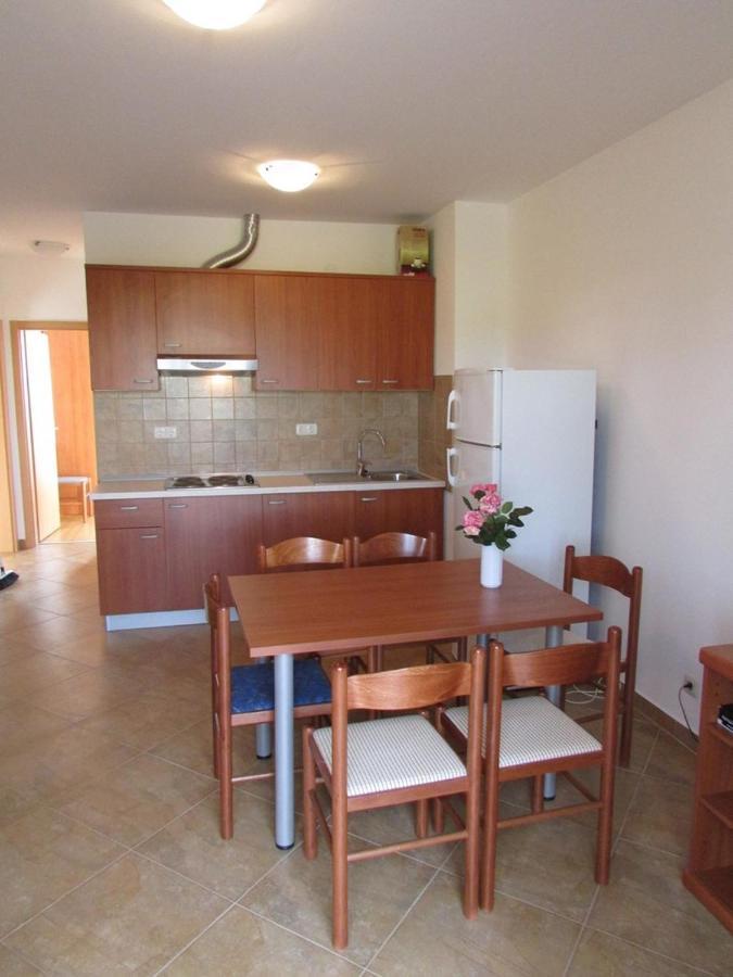 Apartments Monte Rosso Savudrija Ngoại thất bức ảnh